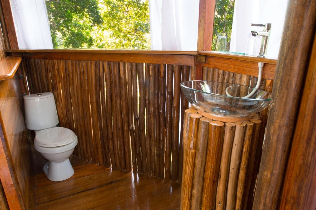 Treehouse restroom